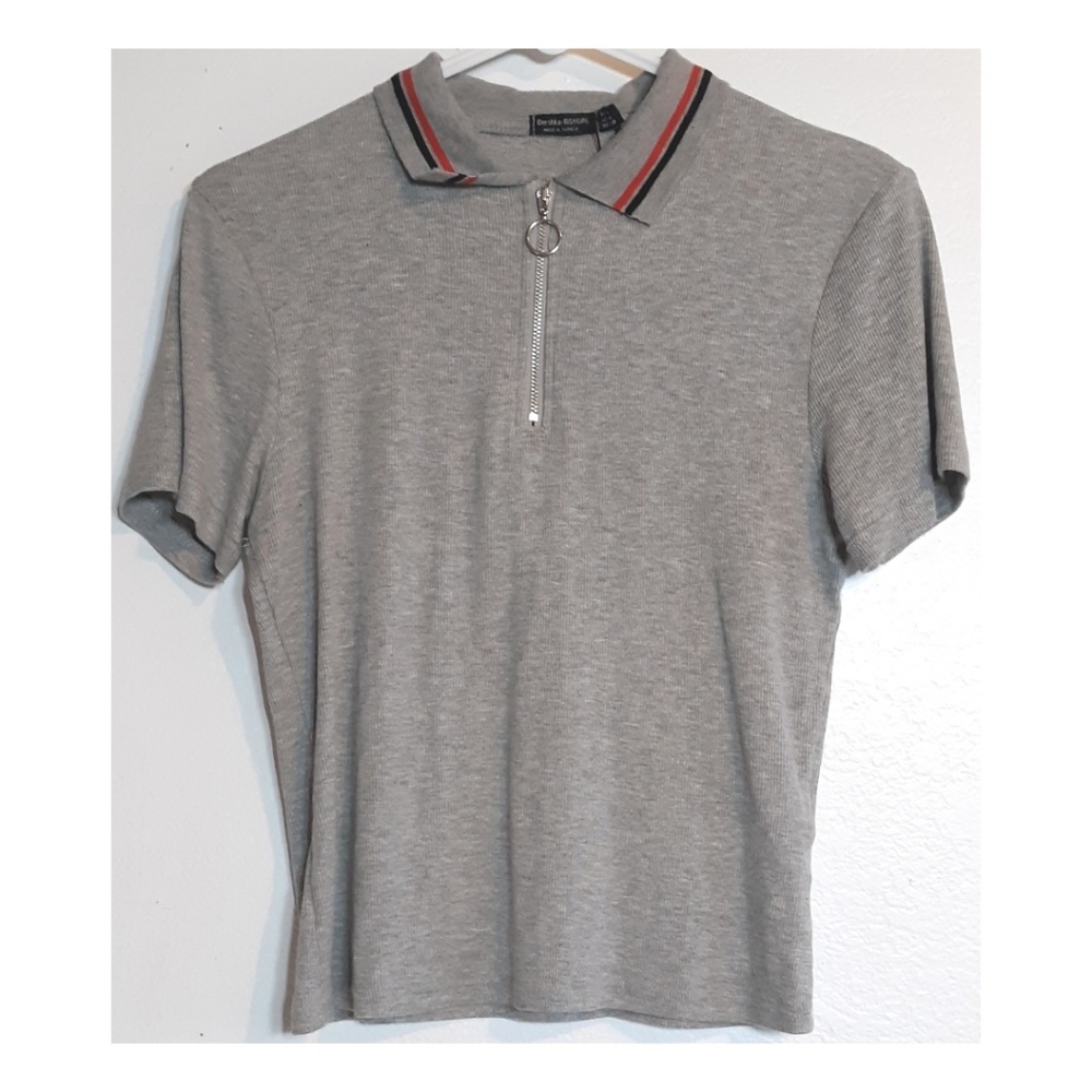 Bershka gray zip neck collar t-shirt